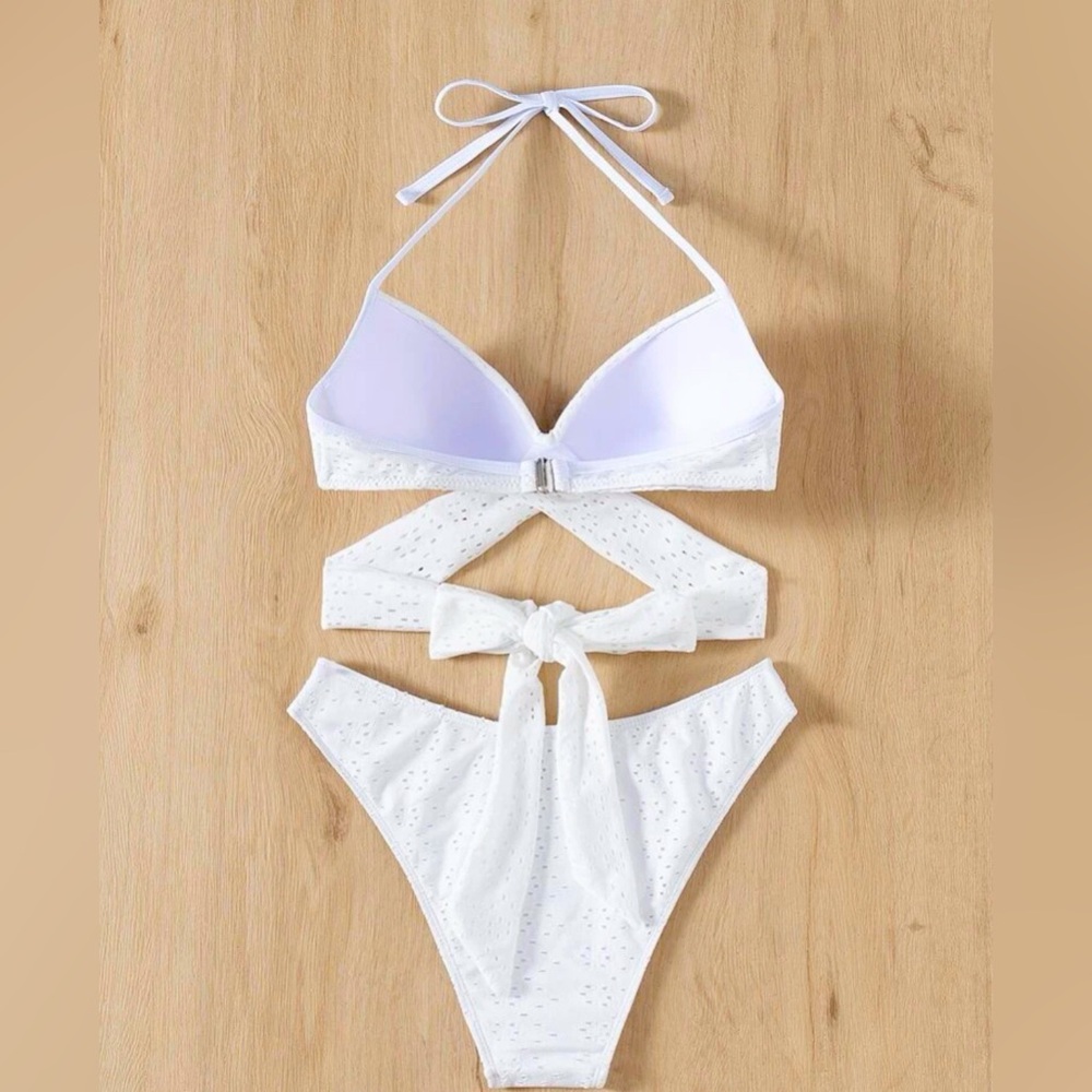 SHEIN Schiffy Twist Push Up Halter Bikini Swimsuit
